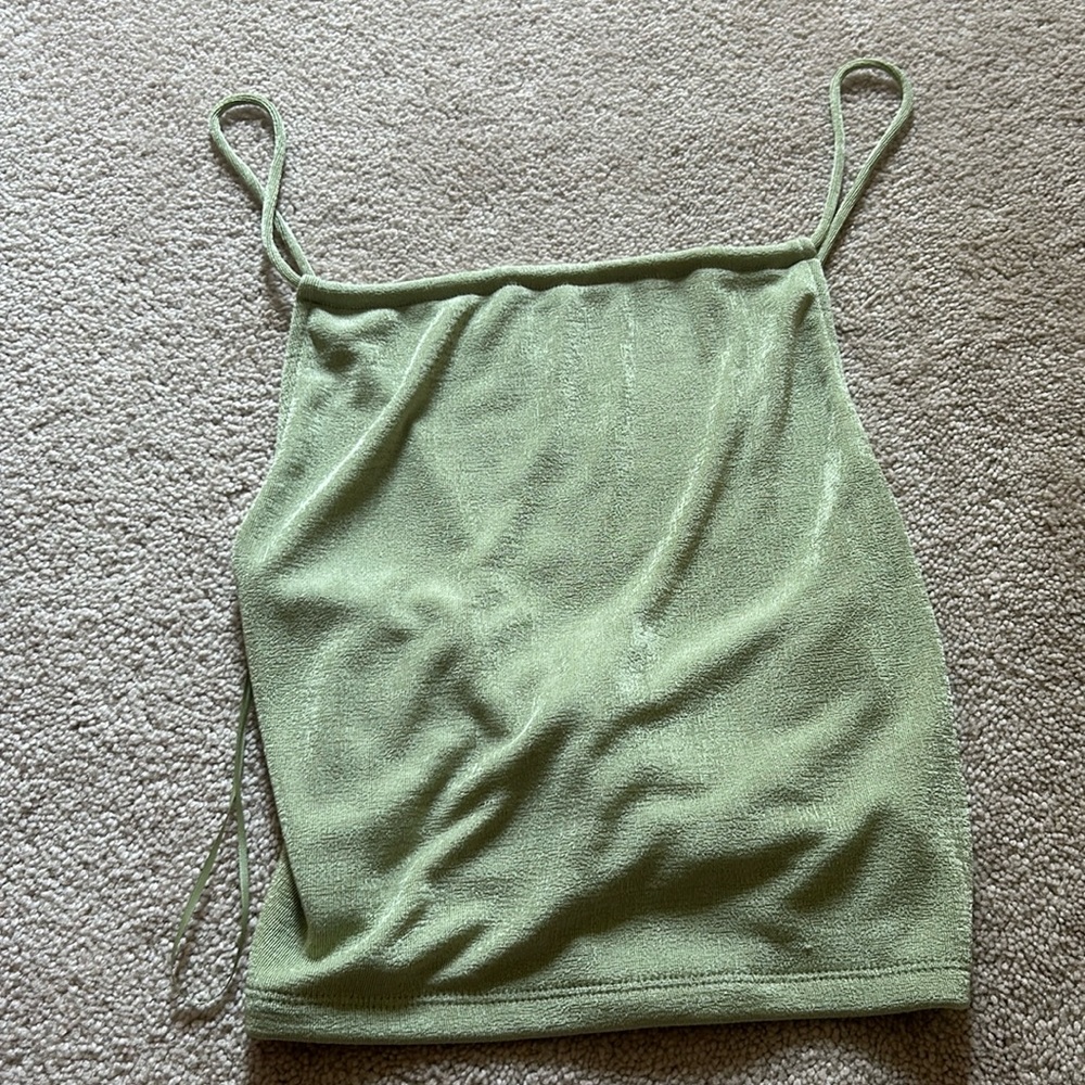 Green tank top size small